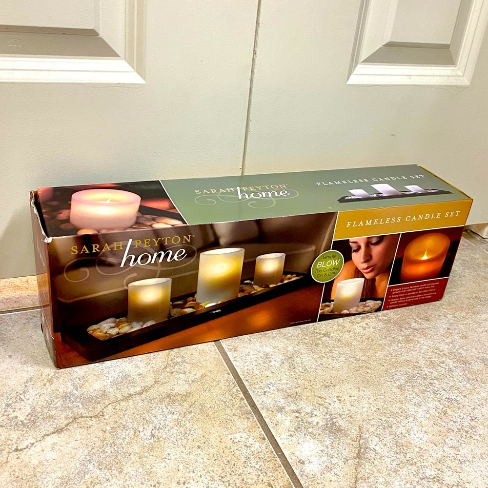 NIB Sarah Peyton Home Flameless Candle Set